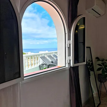 Detached Panoramic Sea View Close To Siam Park, With Private Swimming Pool アデヘ