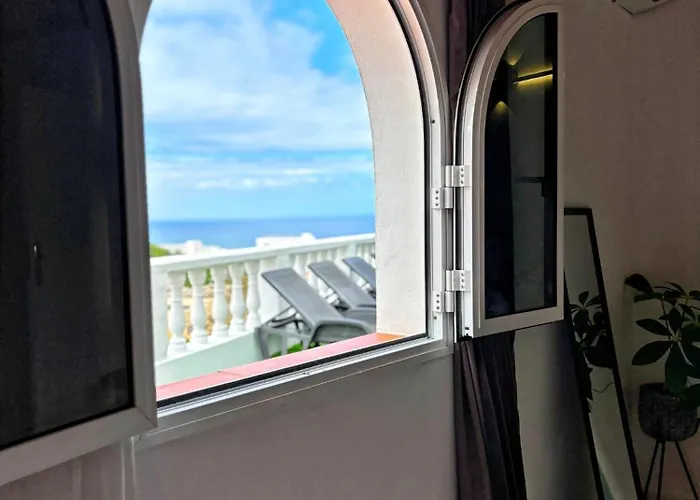 Detached Panoramic Sea View Close To Siam Park, With Private Swimming Pool Costa Adeje (Tenerife)